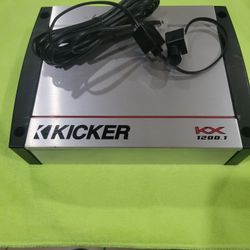 UN AMPLIFIER KICKER 