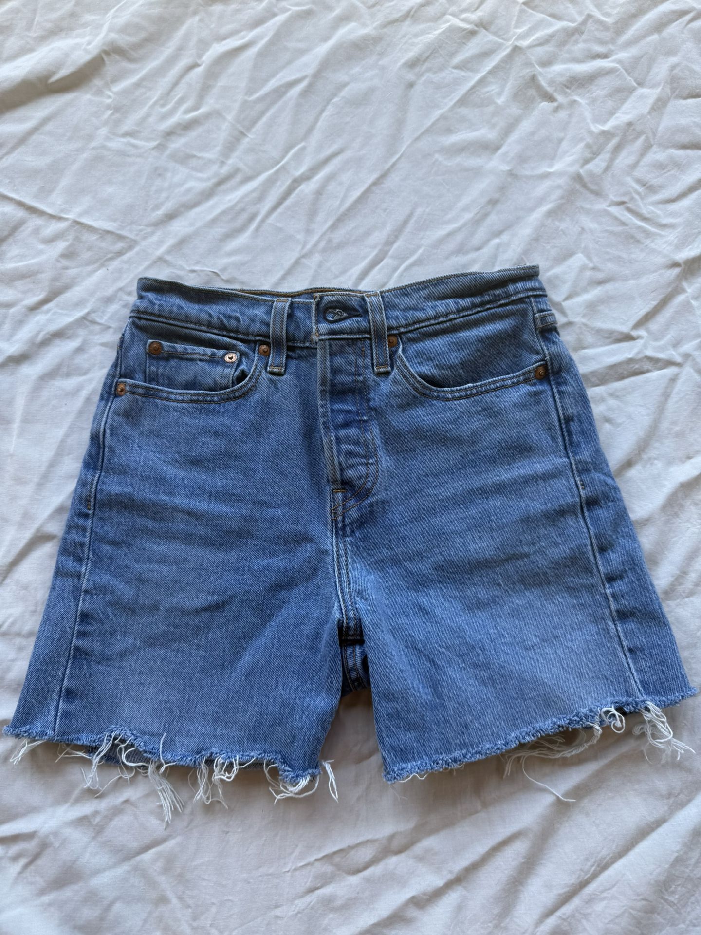 Levi Shorts