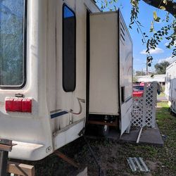 5 Wheel Trailer For Sale