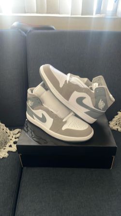 Nike Air Jordan 1 Mid