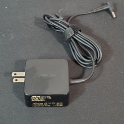 @CHV.  ASUS AP133039 or AP- 1330-39 LAPTOP POWER ADAPTER CHARGER 