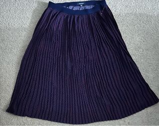 ModCloth Navy Blue Pleated Midi Skirt with Small Red Heart Pattern size 2X