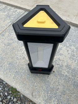 Work Light With Outlets