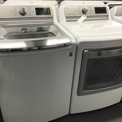 New Scratch And Dent LG Washer And Dryer Set. 1 Year Warranty 