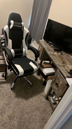 Desktop + chair + monitor