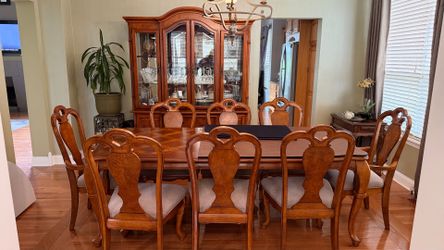 Beautiful Solid Wood Dining Room Set