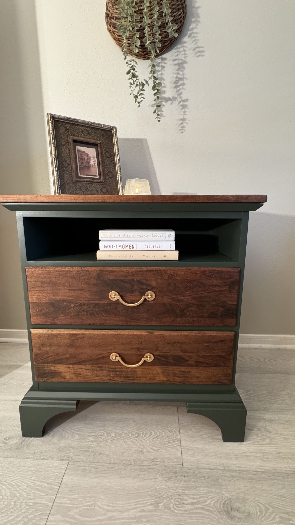 Keller - Solid Wood Vintage And Beautifully Refurbished Side Table/night Stand