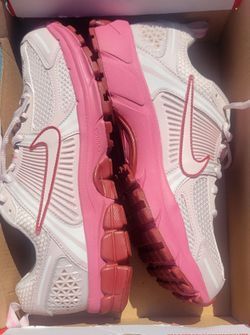 Nike Vomero 5 Women's Shoes Pink/White Size 7Y