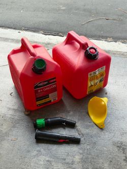 2 gallon gas cans