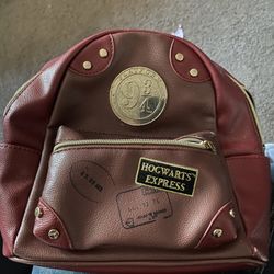 Lounge Fly Harry Potter 9 3/4 Hogwarts Express Mini Backpack
