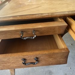 Nice Authentic Would Furniture 200 For 5 Draw Chest, 2 Night Stands, Val Kind Water Bed Frame Oak Wood. Desk And Queen Size Headboard . 