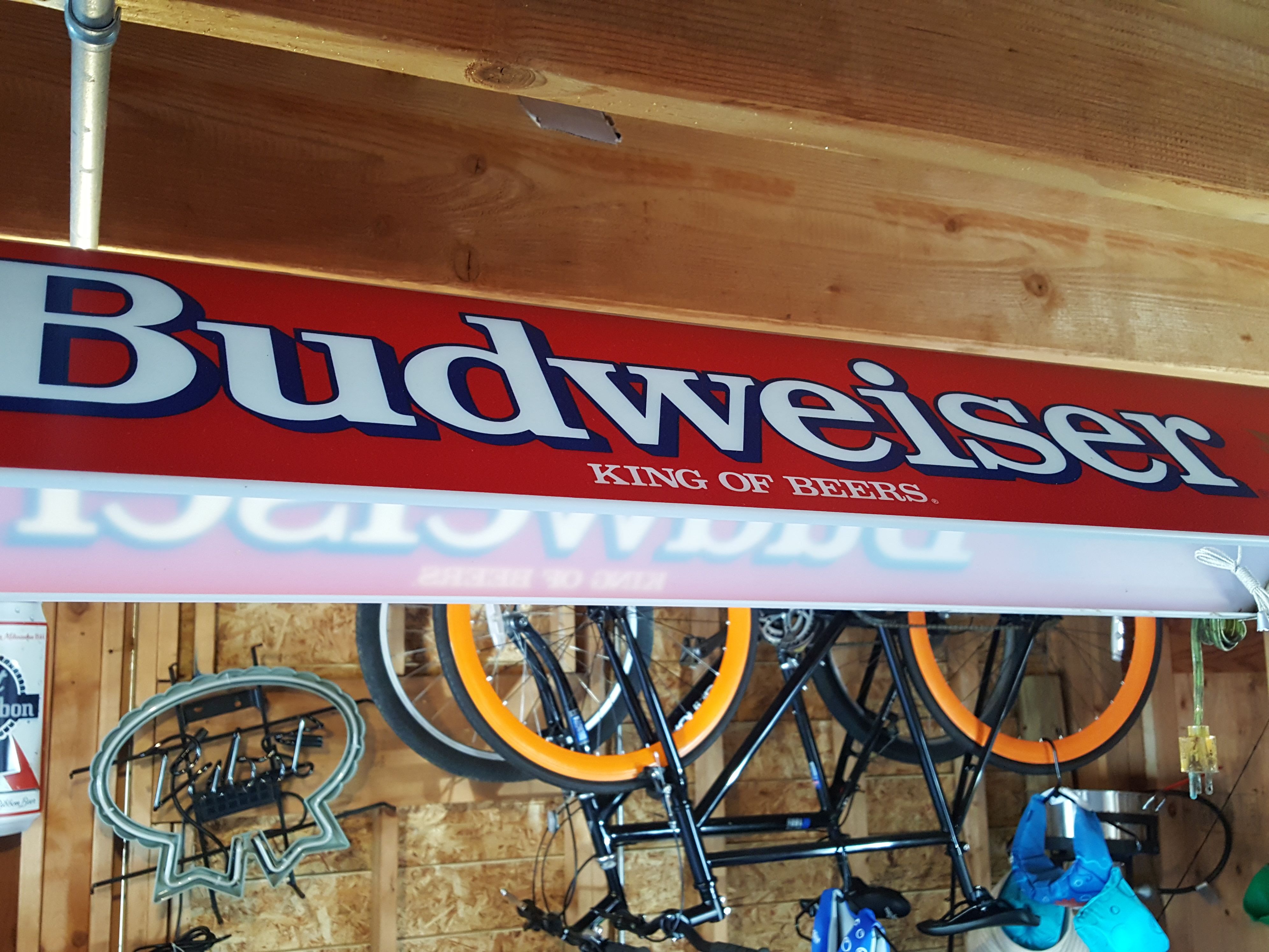Plastic Budweiser Pool Table Light