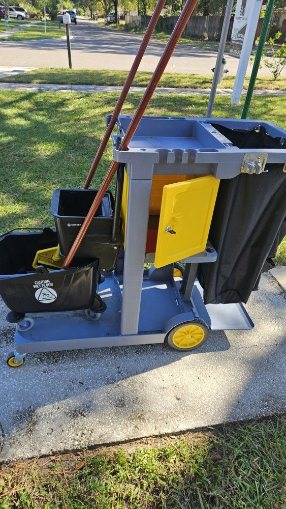 Carro De Limpieza 