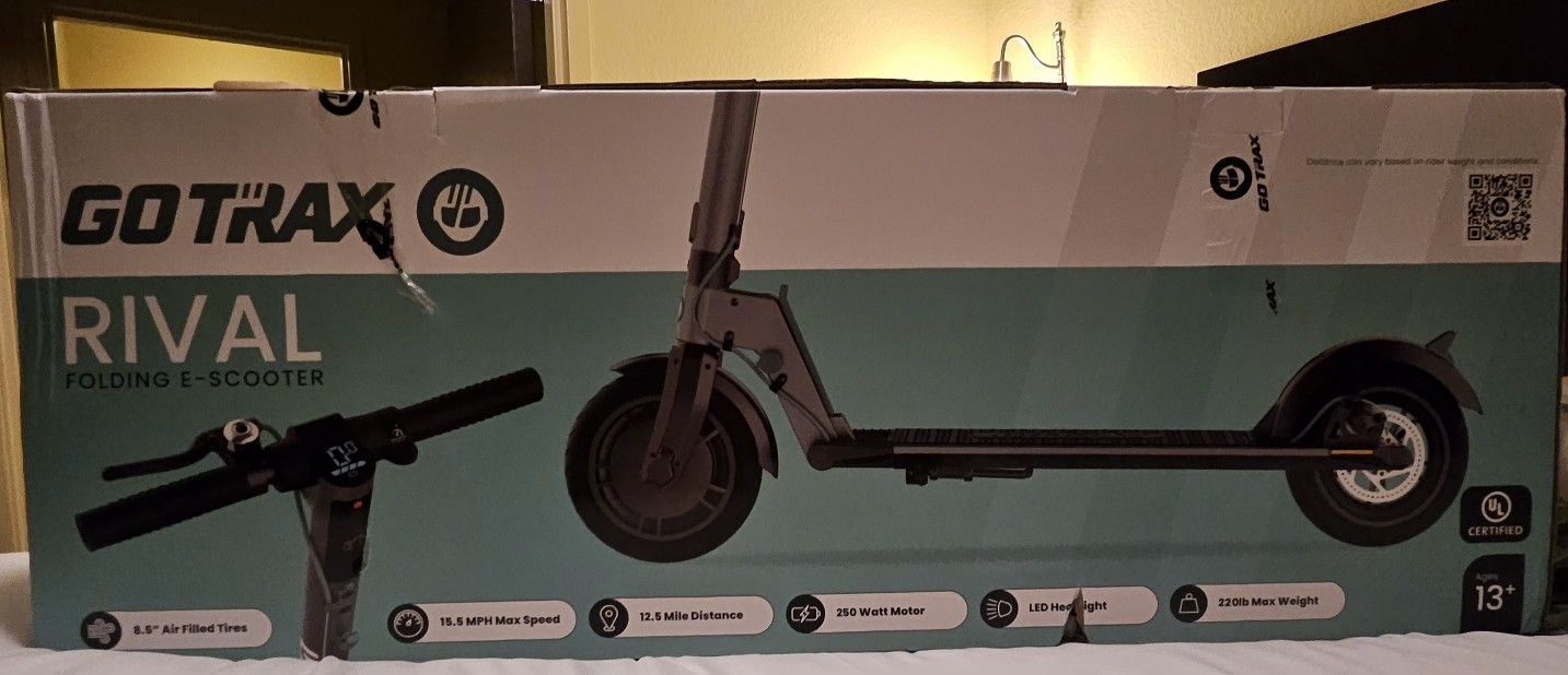 BRAND NEW Go Trax Rival Electric Scooter