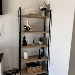 Shelf Ladder Bookshelf 