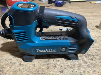 Makita  18v  DMP180 