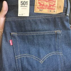 Levi’s Jeans