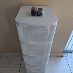 Torre de Almacenamiento Plástico, 5 Cajones Con Ruedas 