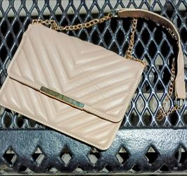 Fashion Solid Color Embossed Chain Shoulder Bag, Minimalist And Practical Multipurpose