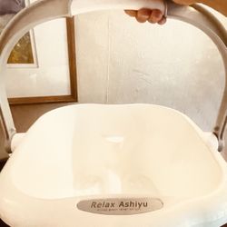 Like New Foot Spa Tub Set (4 pcs) – Cheaper Than Store
