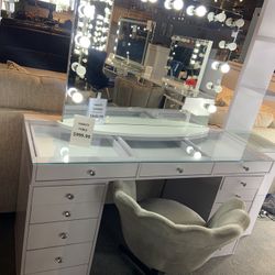 Vanity Mirror & Table Set