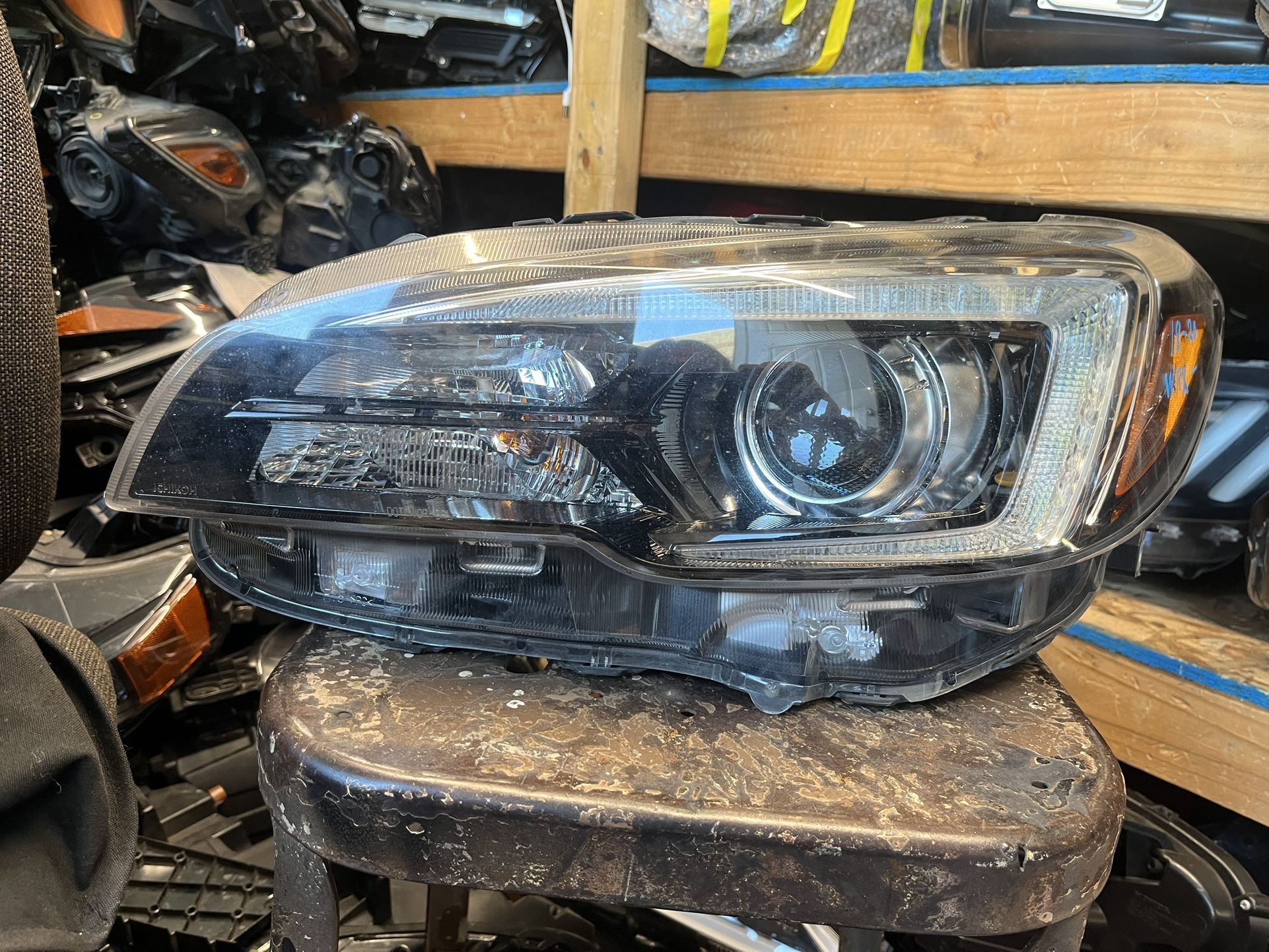 2018-20 SUBARU WRX LEFT HEADLIGHT