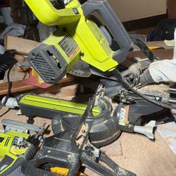 Ryobi sliding compound miter saw