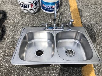 Sink in good conditions!!