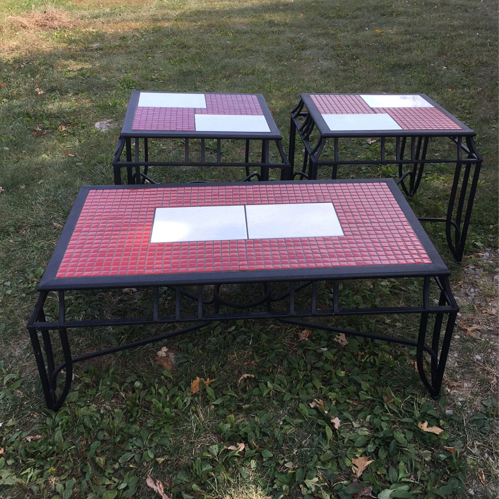 Wrought Iron Indoor/Outdoor Coffee And End Table 