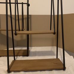 Hanging Shelves 