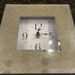 Gold Sparkle Clock