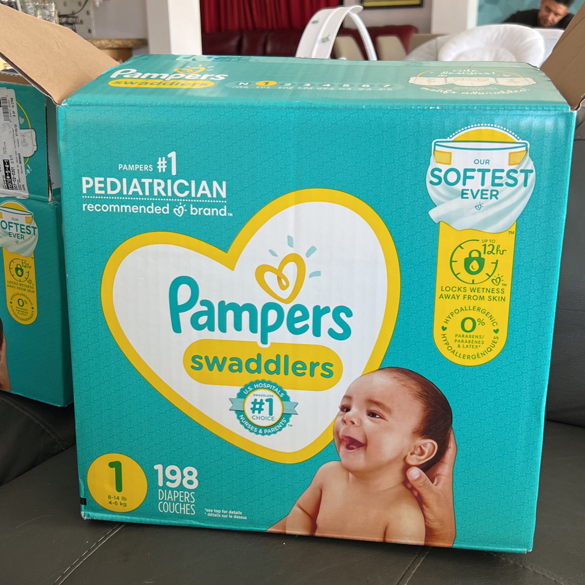 Pampers OPEN BOX