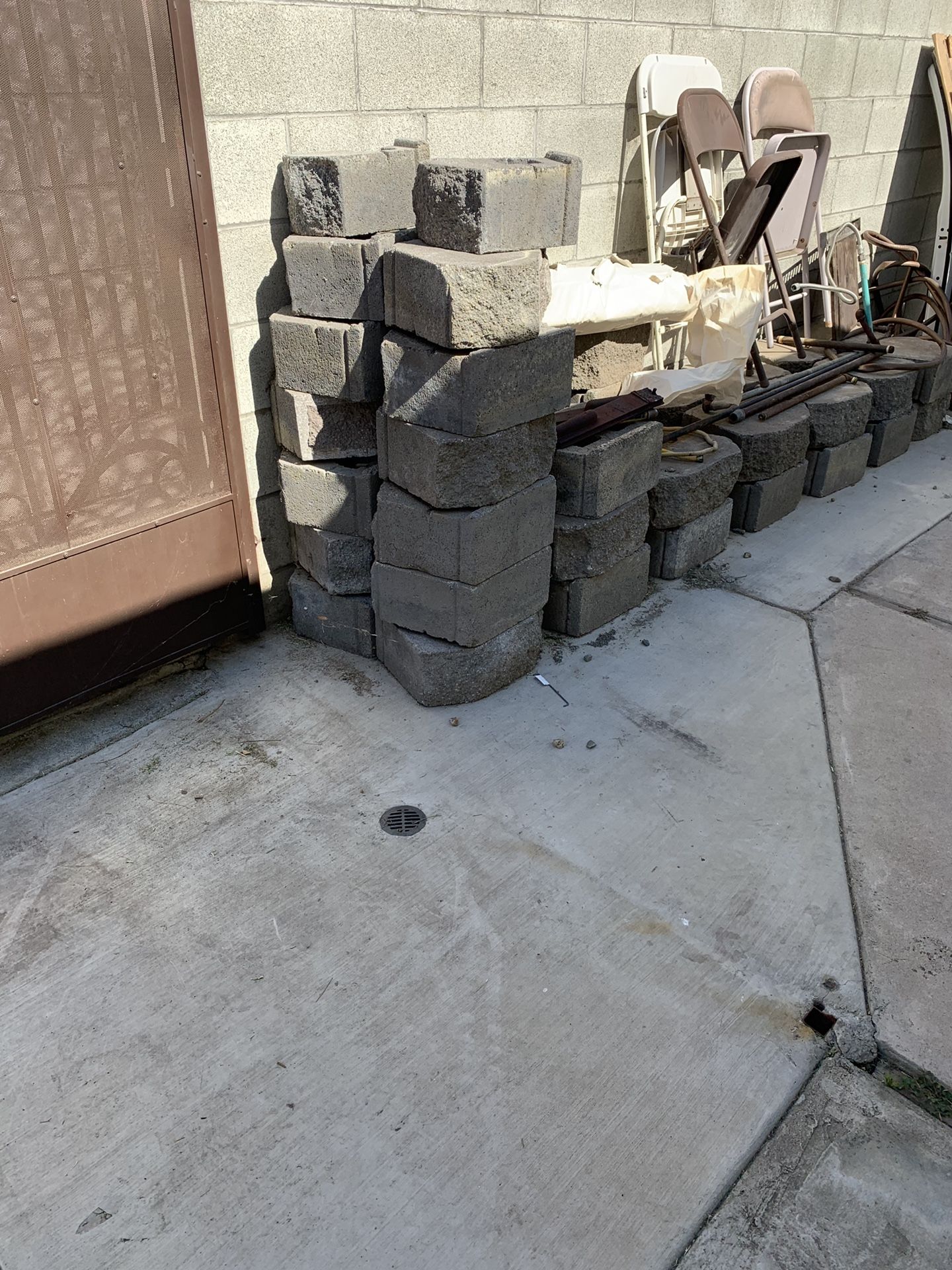 Free Retaining Wall Block