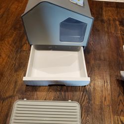 Cat Litter Box 