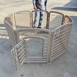Pet Playpen Dog Playpen Fence NEW
