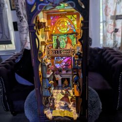 🕯️ Hand-Assembled Witch’s Library Anime Book Nook – $50 (Firm)