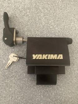 Yakima Bicycle truck Rail Blockhead Locking Rack W/ Keys