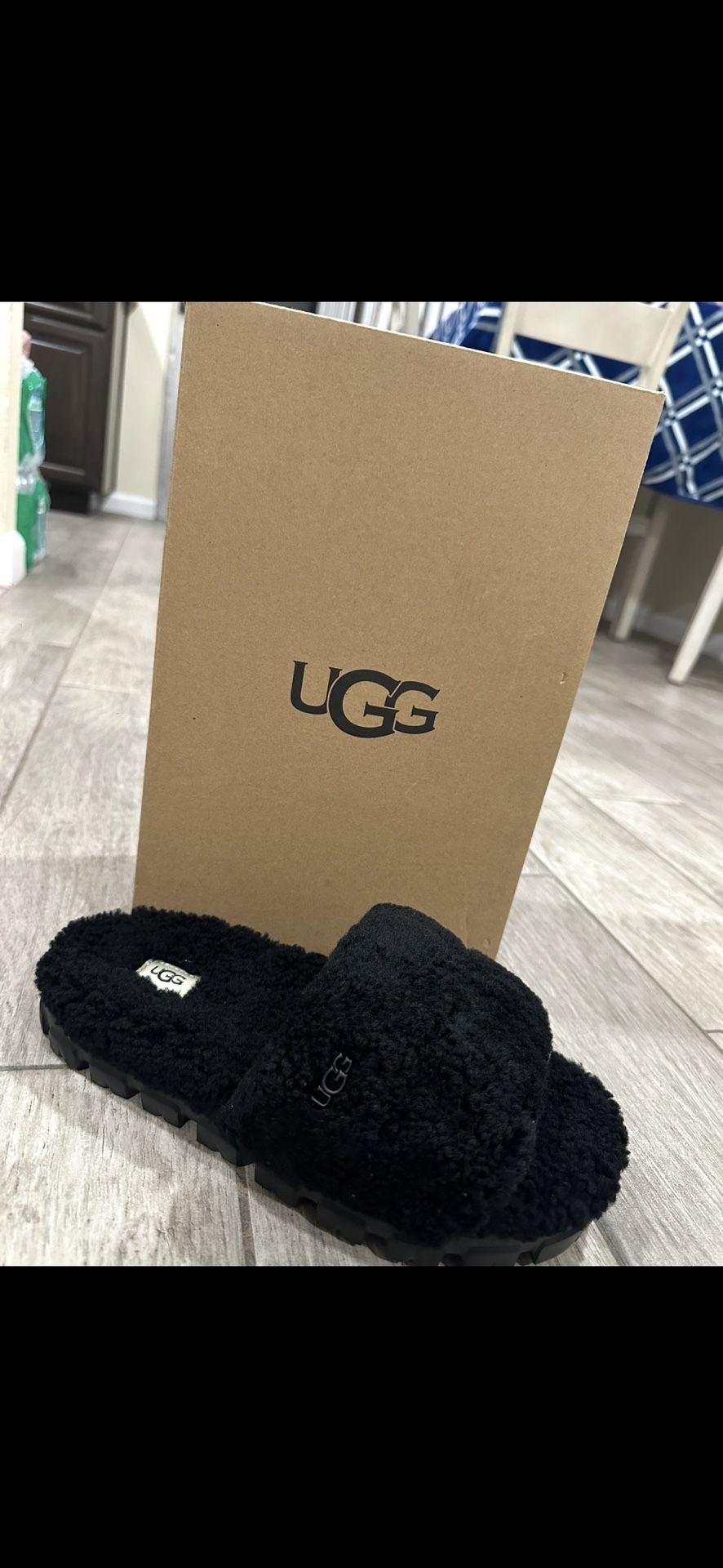 UGG