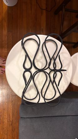 6 Bottle Black Metal Wine Rack