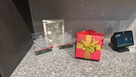 Ashland Glass Christmas Ornaments Set and gift Christmas box