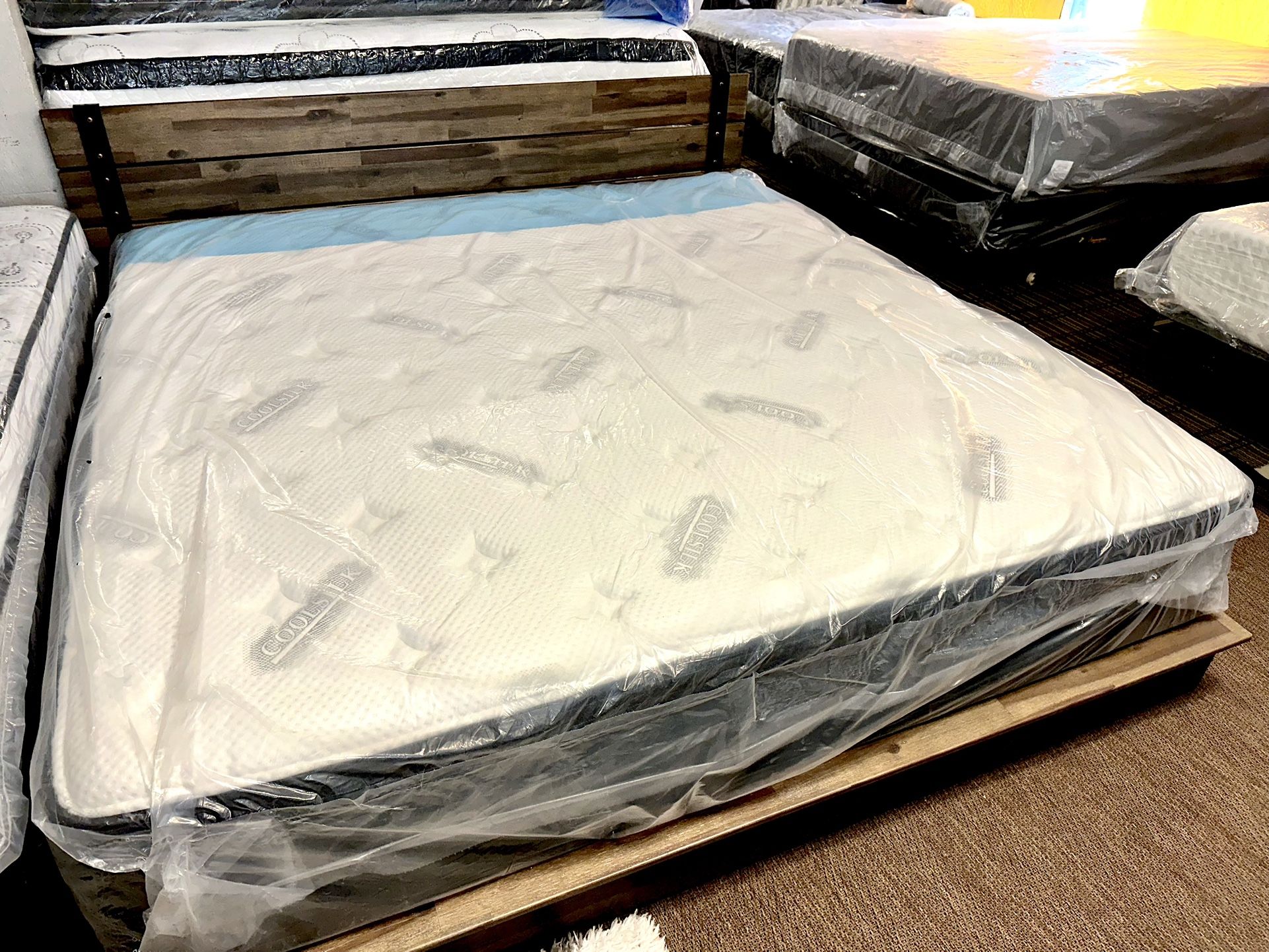 NEW 12” Promo King Hybrid Mattress