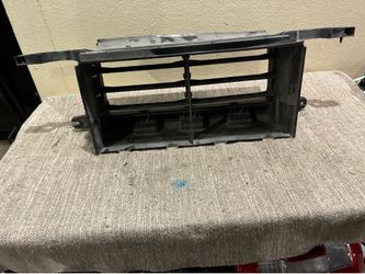 2021 to 2025 FORD F150 AIR SHUTTER