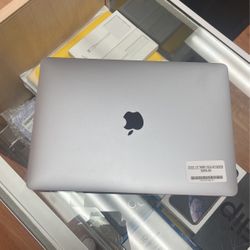 2020 13inch MacBook Pro I5/2.0/16gb Ram/500gb