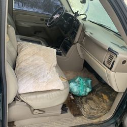 2003 Chevrolet Suburban