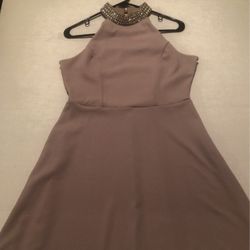 Junior’s Formal/Semiformal Dress Size L