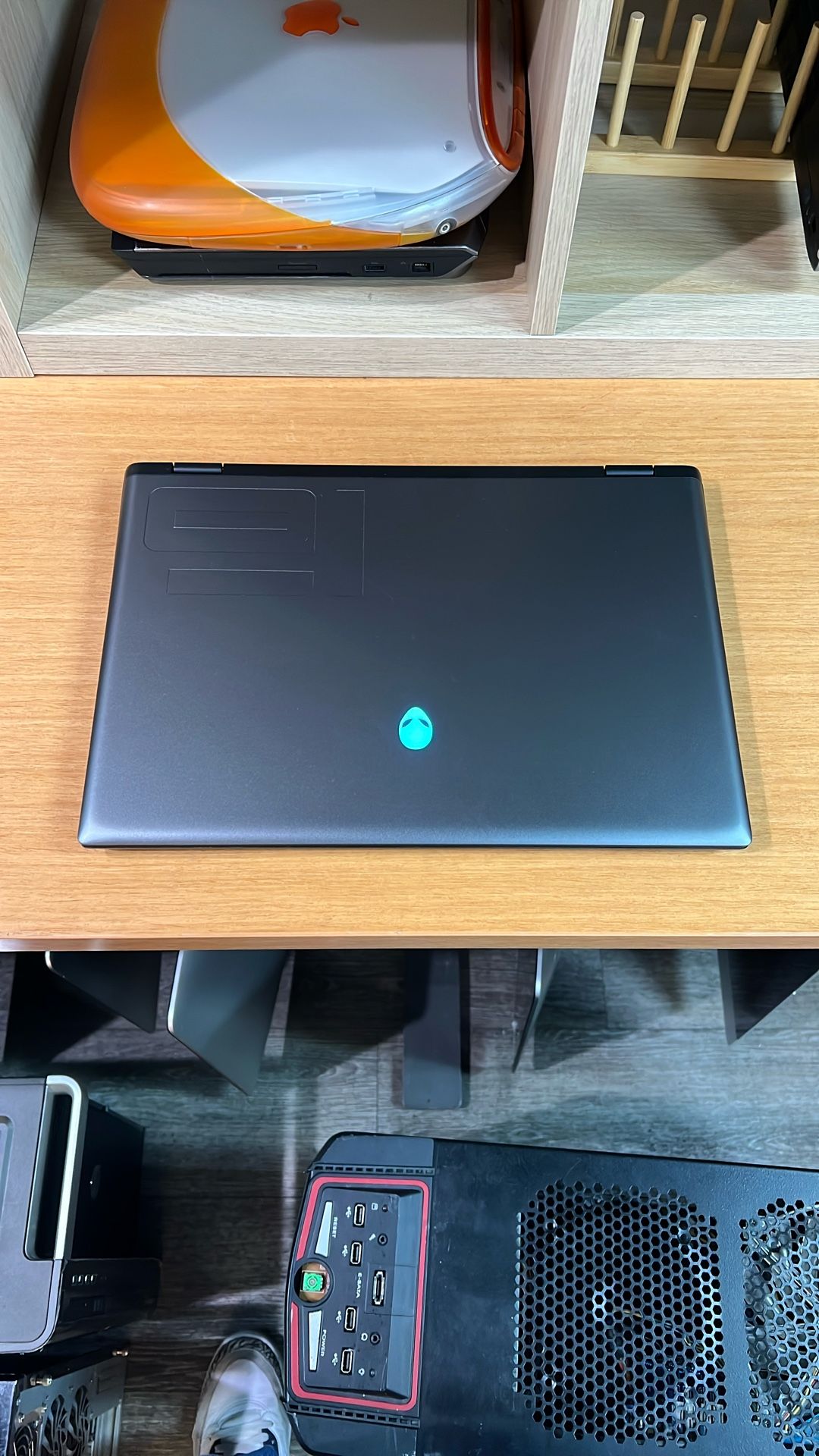 Alienware M16 R2