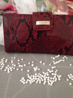 Nine West wallet