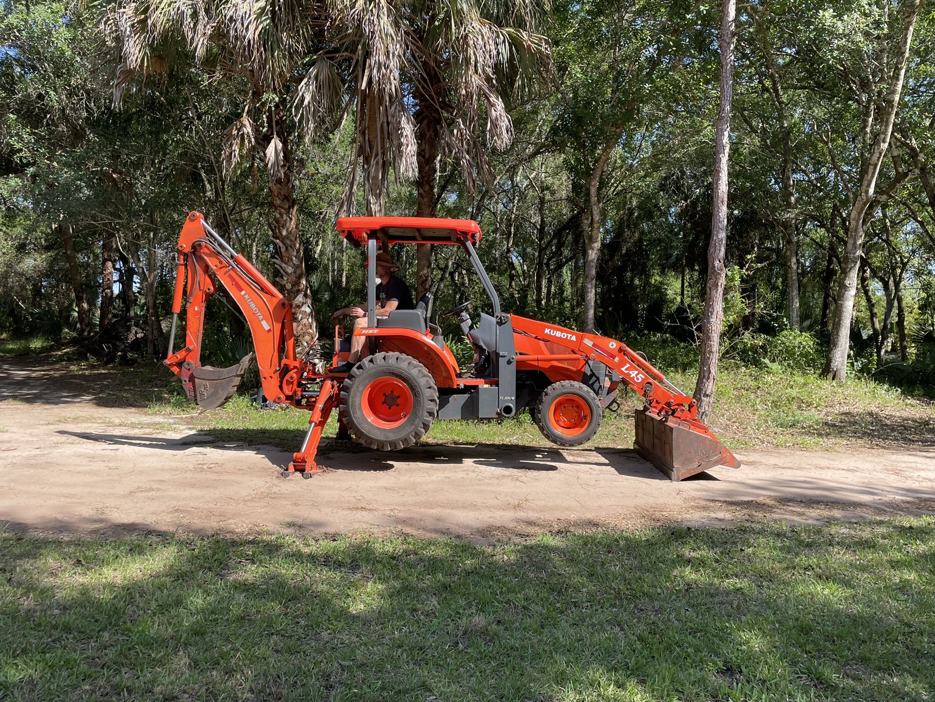 Kubota L45 Tractor