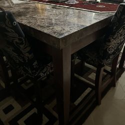 Table And Chairs 