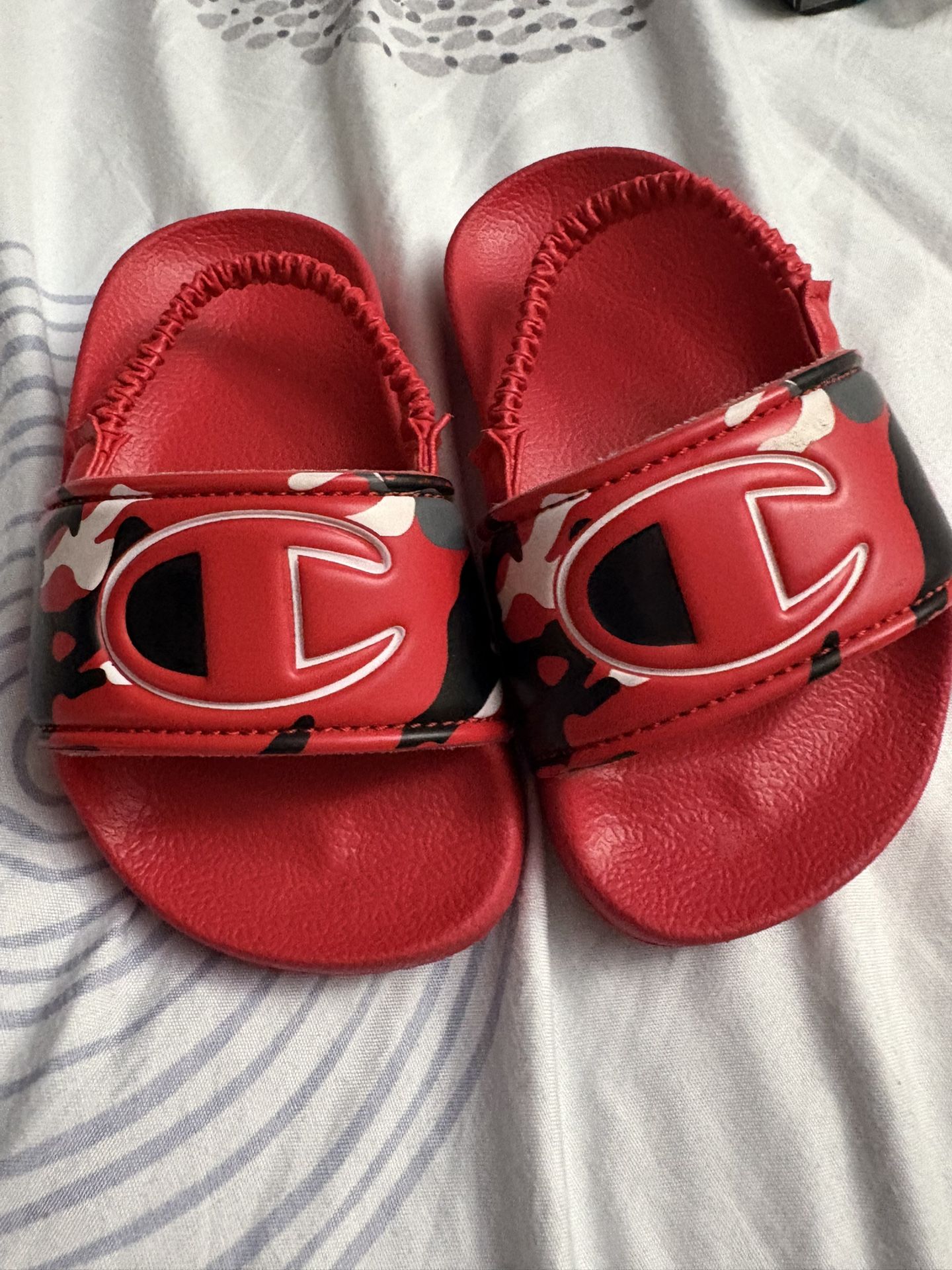 New toddler Champion Slides
